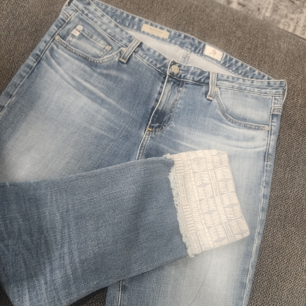 AG Adriano Goldschmied Faded Blue Cropped Jeans - Picture 11 of 12
